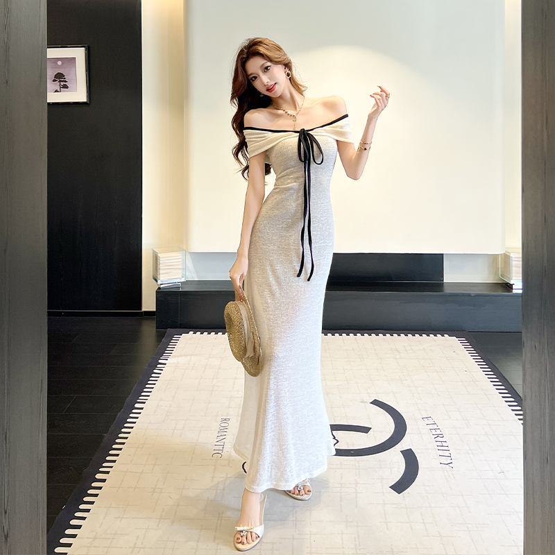 Summer Off-Shoulder Tube Dress with Tie Waist and Bodycon Fit Long Elegant Dress