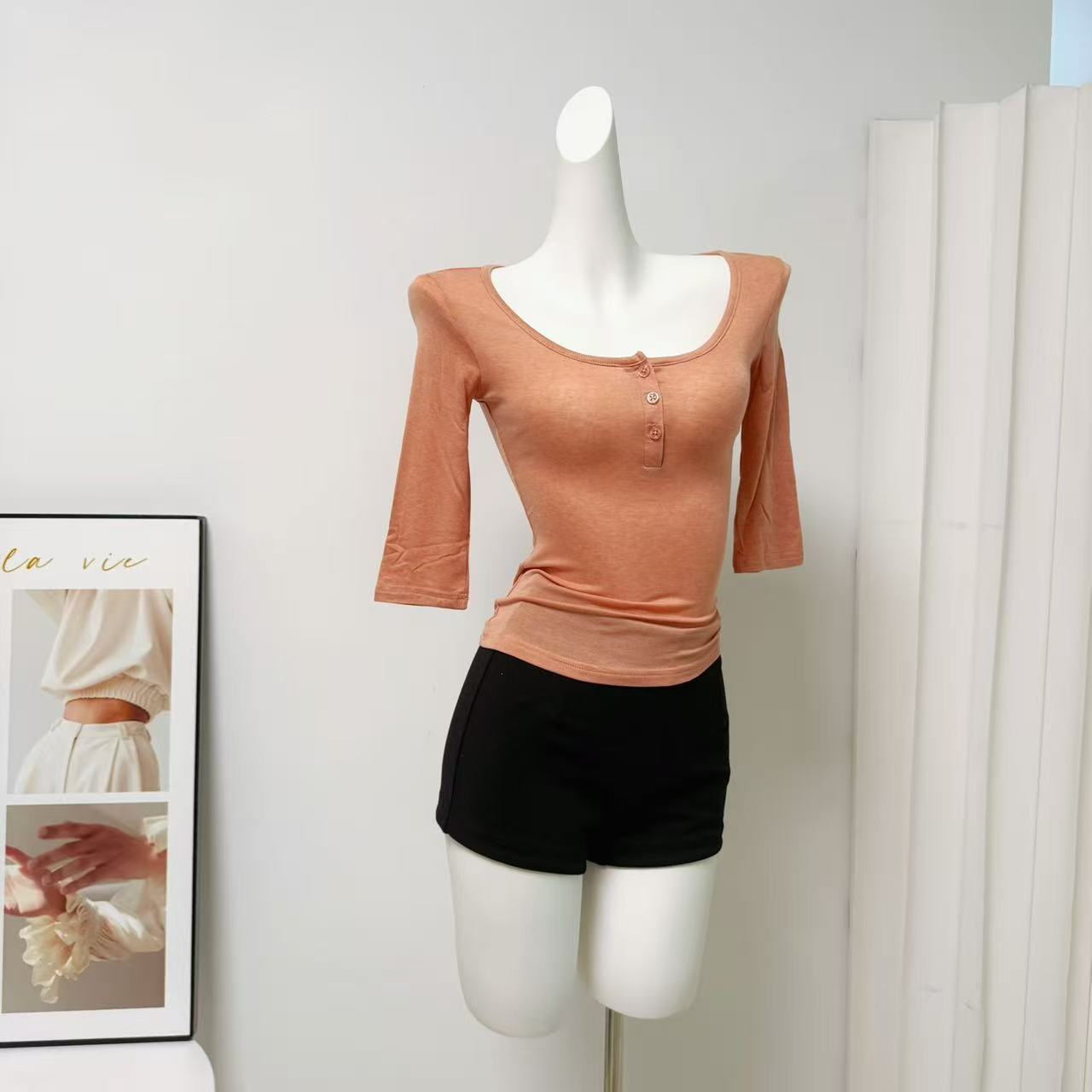 Women’s U-Neck Button-Front Short-Sleeve Knit Top