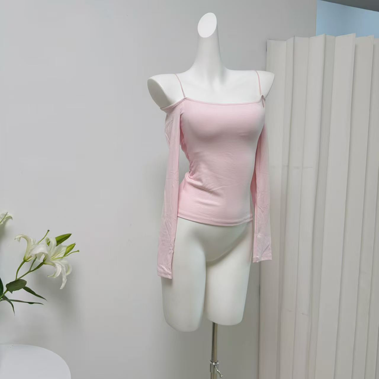 Women's Slim Fit Long Sleeve Off-Shoulder T-Shirt with Built-In Bra Pads - Image 3