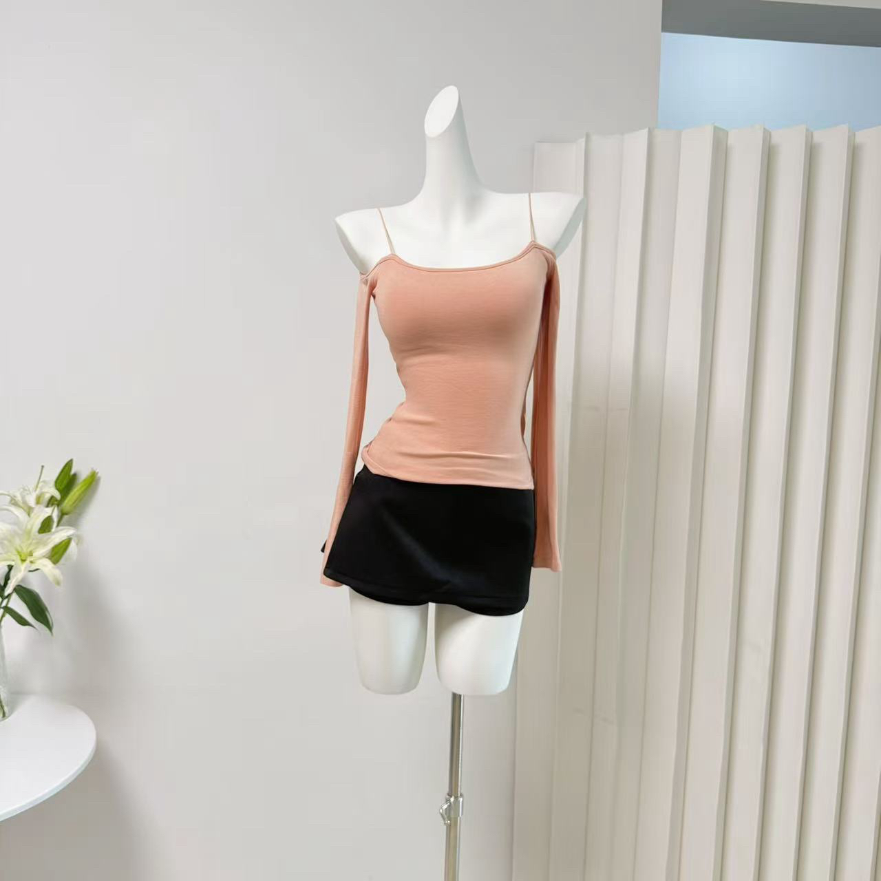 Women's Slim Fit Long Sleeve Off-Shoulder T-Shirt with Built-In Bra Pads - Image 5